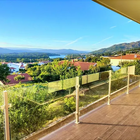 Villa Amores Riverview - Your Scenic Getaway - Uchill Vila Nova de Cerveira Exterior foto