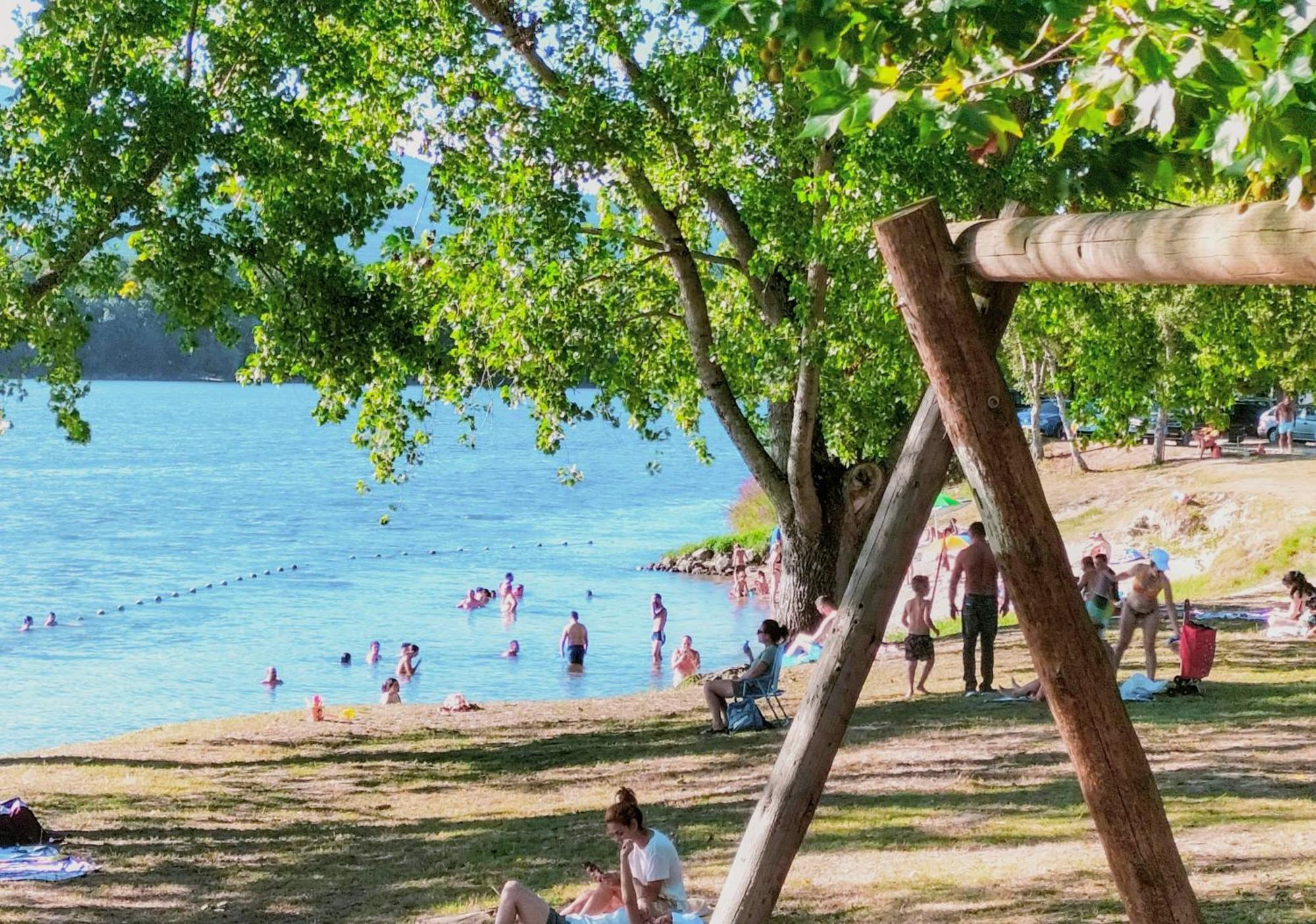 Amores Riverview - Your Scenic Getaway - Uchill Villa *