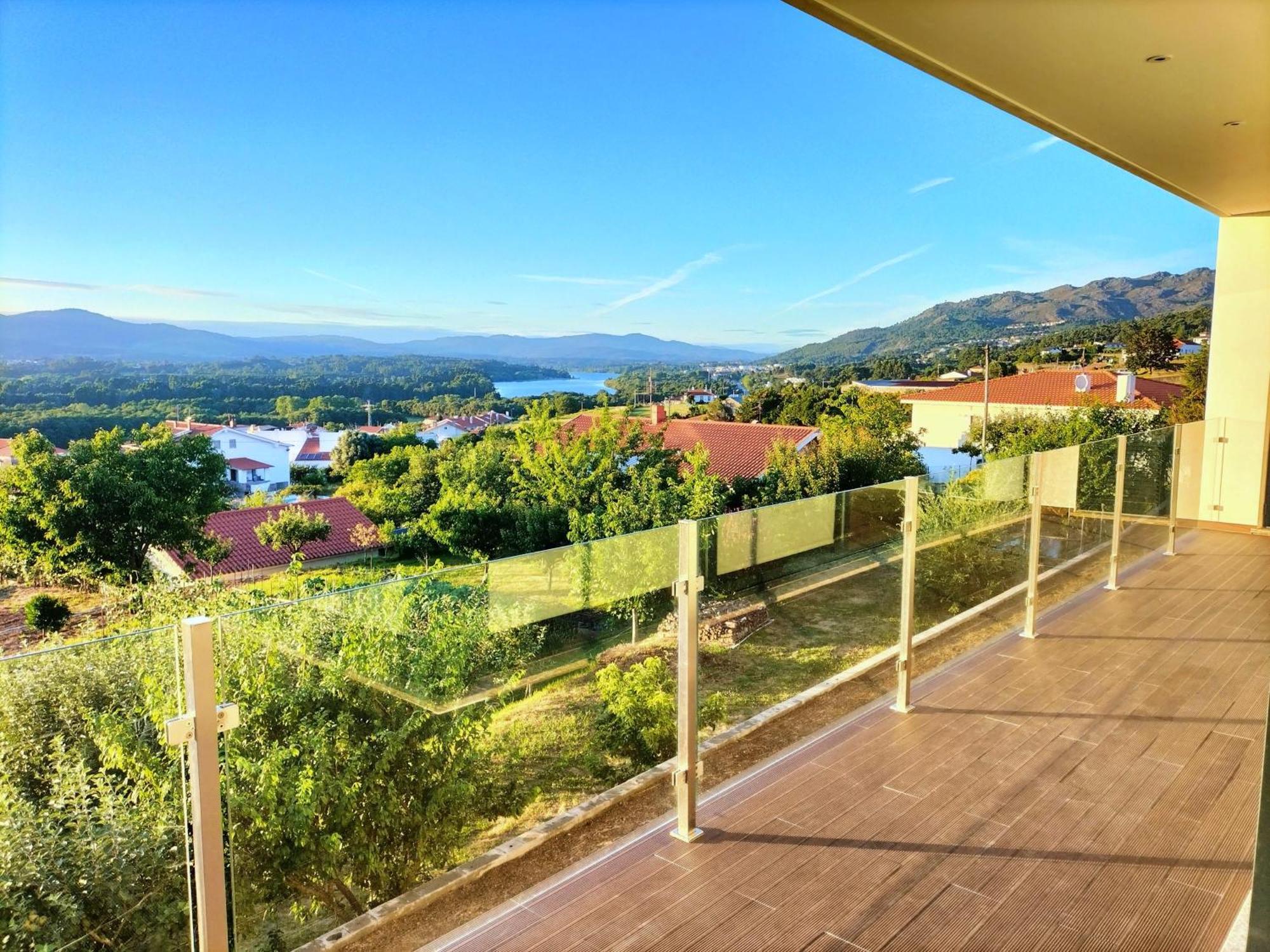 Amores Riverview - Your Scenic Getaway - Uchill *