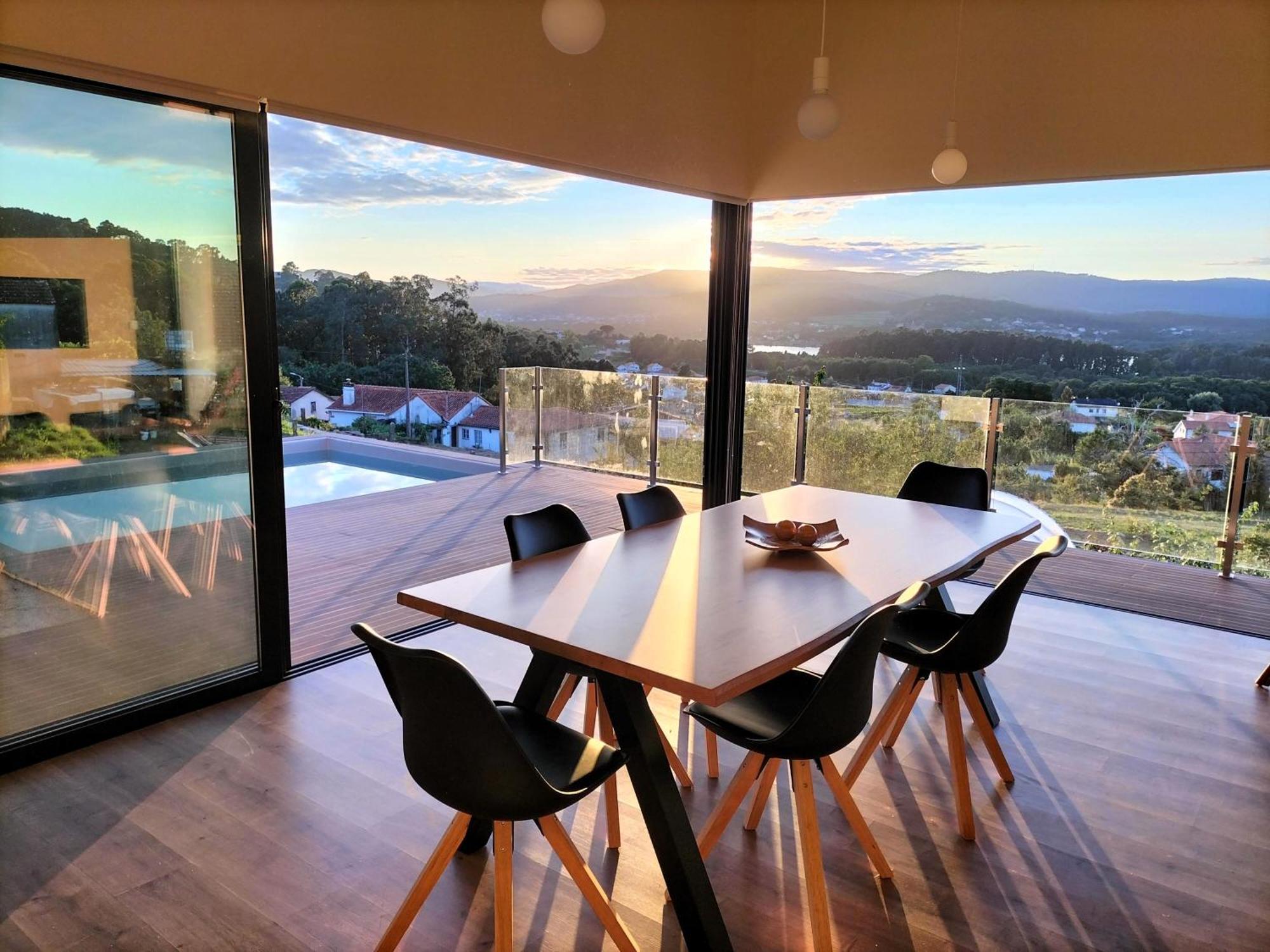 Amores Riverview - Your Scenic Getaway - Uchill